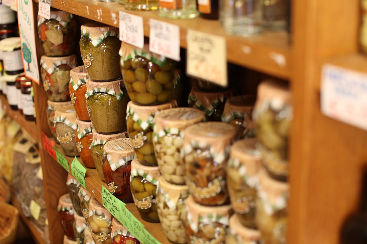 Conserve fatte in casa: la tradizione che torna nel 2026