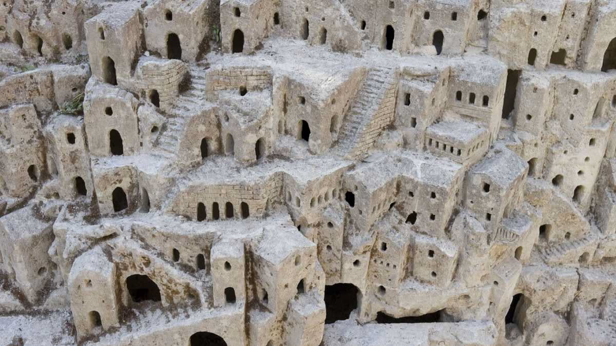 Matera sottosopra: cosa c'è davvero sotto i Sassi