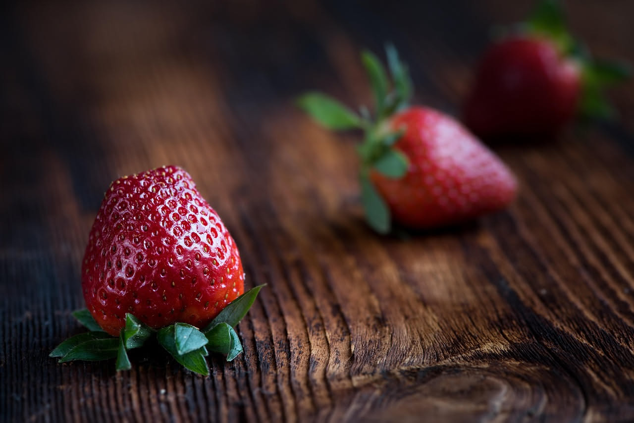 Fragole: cosa succede se ne mangi 300 grammi al giorno