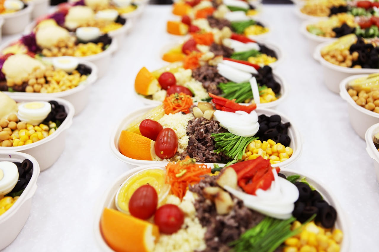 Pranzo al lavoro: come preparare pasti sani da portare in ufficio