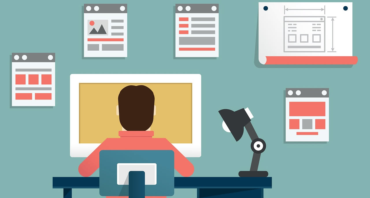 Otto ore al pc: come la postura al lavoro danneggia la schiena