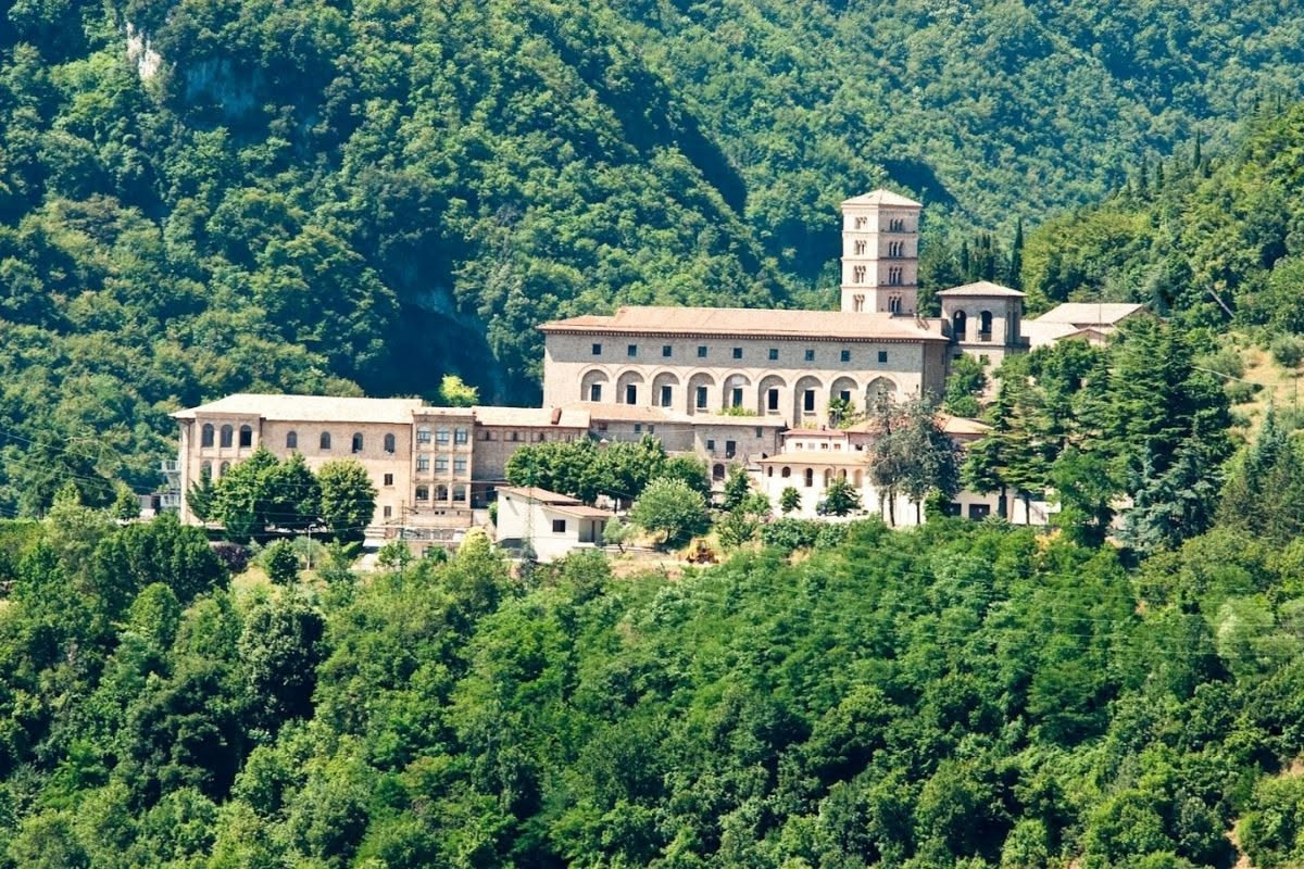 La tradizione monastica e la storia d'uso