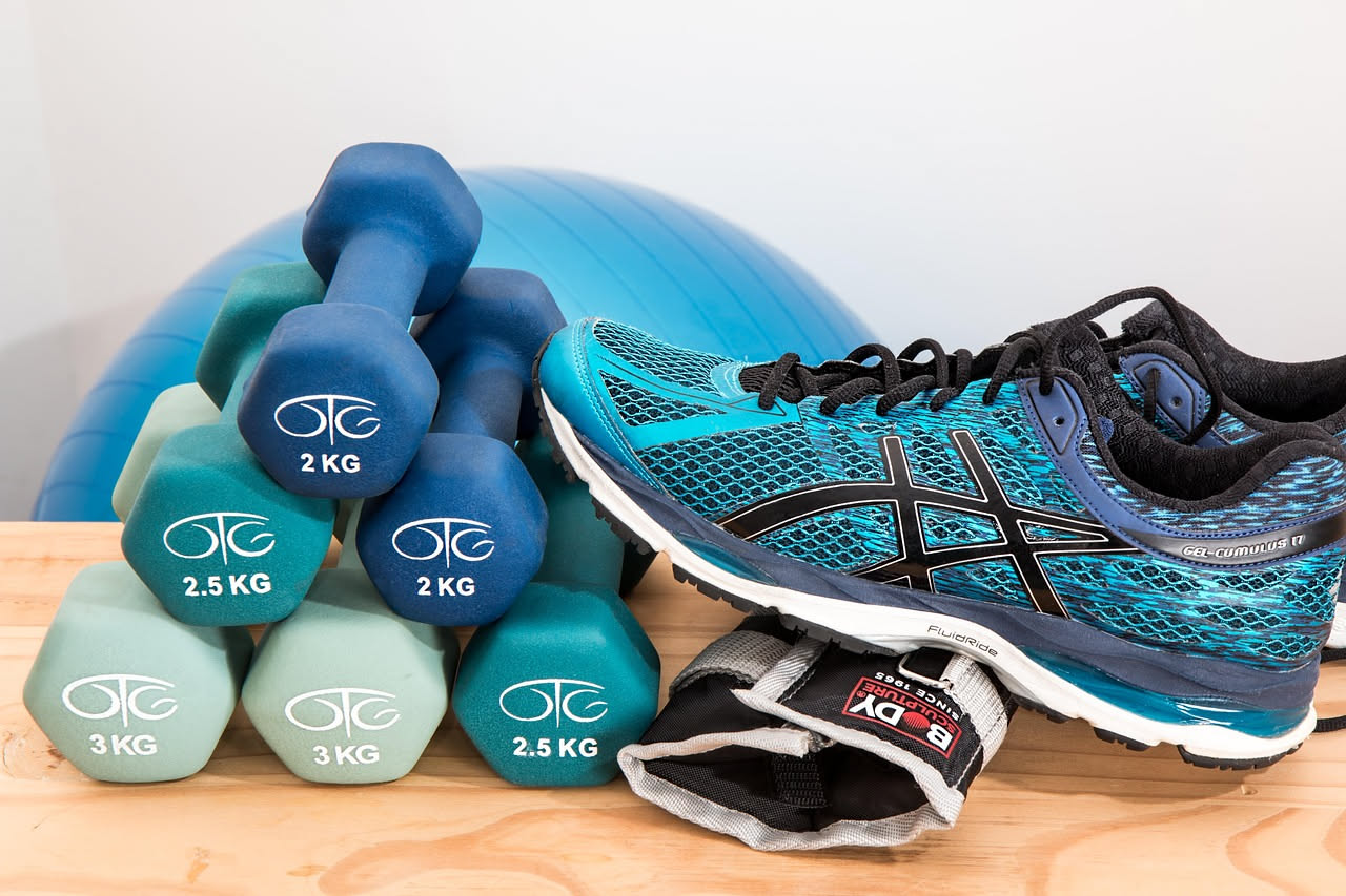 Allenamento di resistenza over 40: come protegge le ossa delle donne