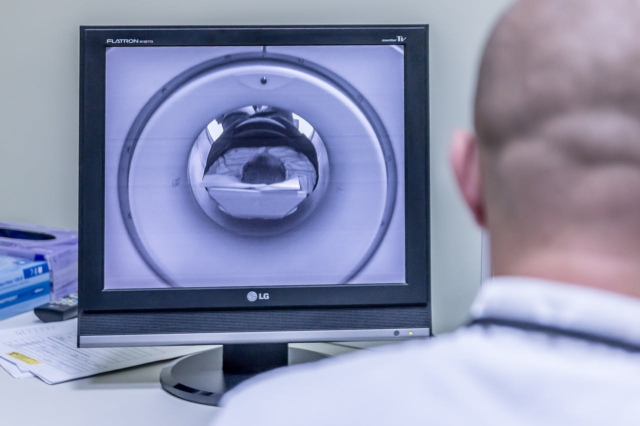 Risonanza magnetica o TAC: quando la risonanza sostituisce davvero la TAC