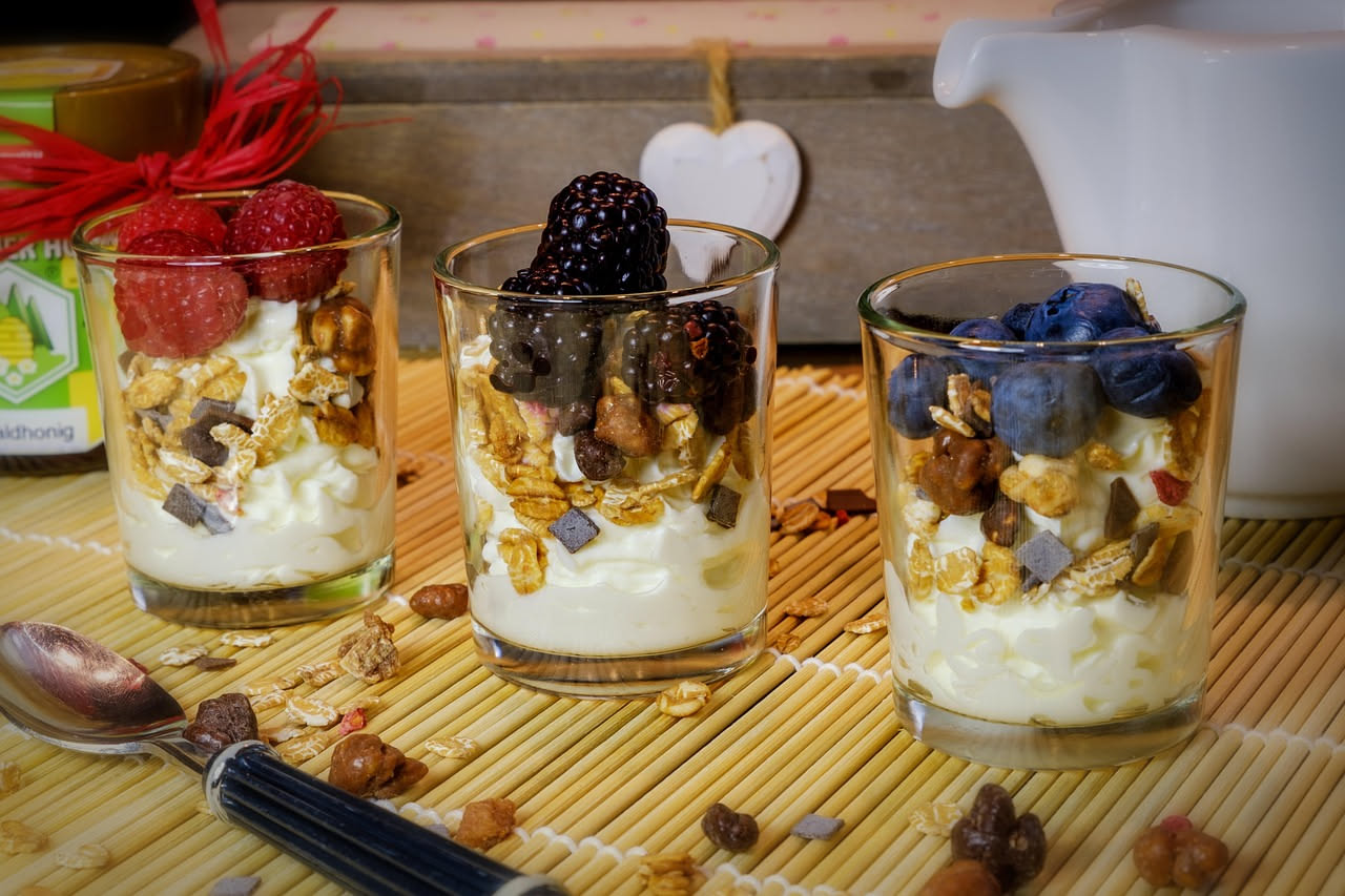 Snack proteici da preparare sera prima: cosa mangiare in ufficio