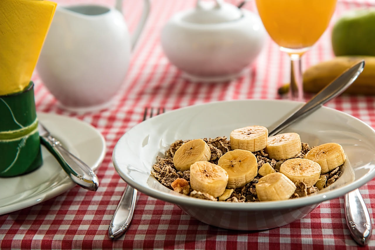 Colazione e cervello: cosa mangiare per stare lucidi davvero