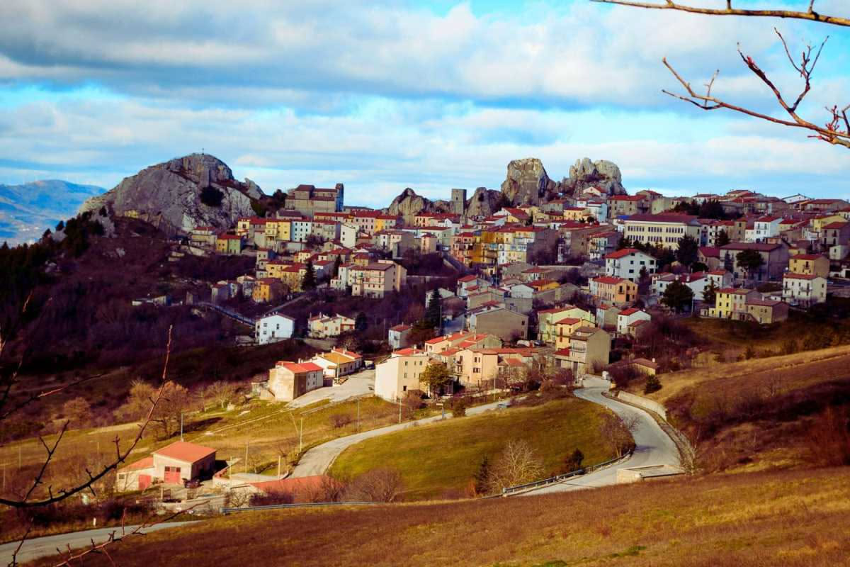 Borghi sardi longevi: cosa cambia nel cuore con la dieta locale