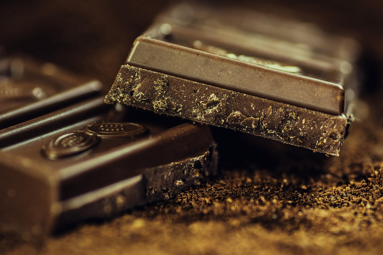 Cioccolato fondente: proprietà e benefici per la salute