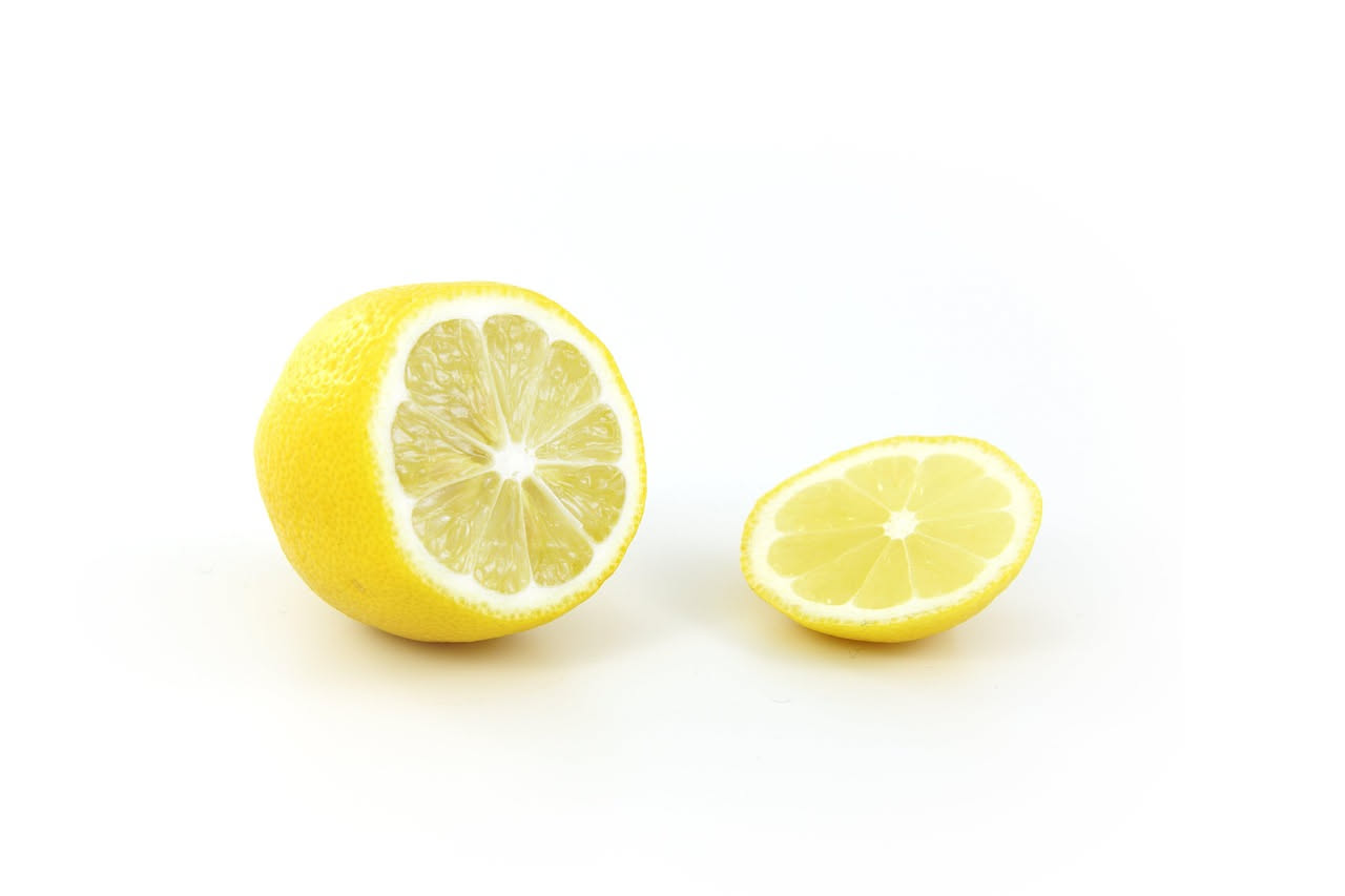 Limone: proprietà nutrizionali e benefici per la salute