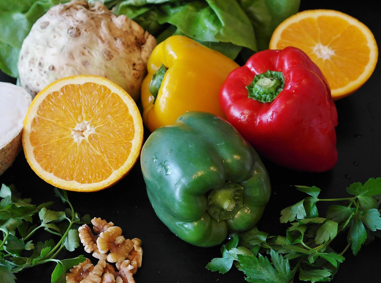 Cosa succede a chi mangia verdure di ogni colore: i benefici